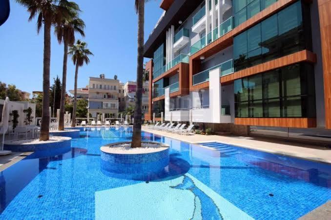Luxury Flat 2 Mins From Beach Алания Экстерьер фото